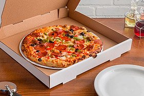 Коробки для пиццы белого цвета
